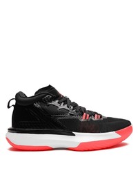 schwarze niedrige Sneakers von Jordan