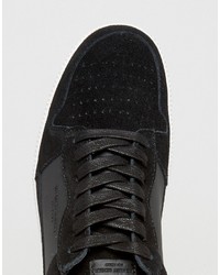 schwarze niedrige Sneakers