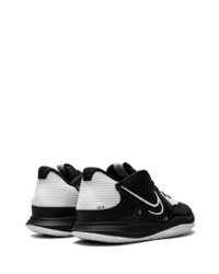 schwarze niedrige Sneakers von Nike