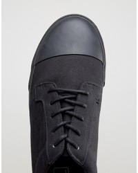 schwarze niedrige Sneakers von Asos