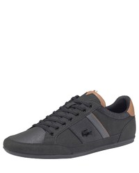 schwarze niedrige Sneakers von Lacoste