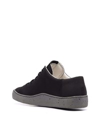 schwarze niedrige Sneakers von Camper