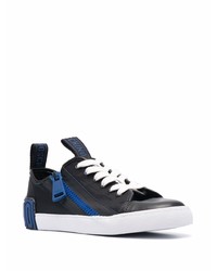 schwarze niedrige Sneakers von Moschino