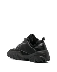 schwarze niedrige Sneakers von Oakley