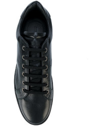 schwarze niedrige Sneakers von Giorgio Armani