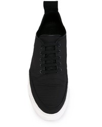 schwarze niedrige Sneakers von Blood Brother