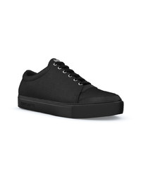 schwarze niedrige Sneakers von Swear