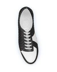 schwarze niedrige Sneakers von Swear