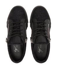 schwarze niedrige Sneakers von Giuseppe Zanotti