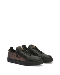 schwarze niedrige Sneakers von Giuseppe Zanotti