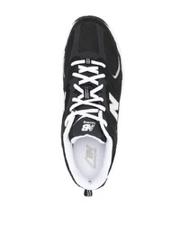 schwarze niedrige Sneakers von New Balance