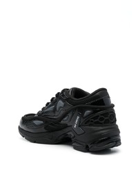 schwarze niedrige Sneakers von Raf Simons