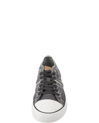 schwarze niedrige Sneakers von Mustang