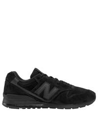 schwarze niedrige Sneakers von New Balance