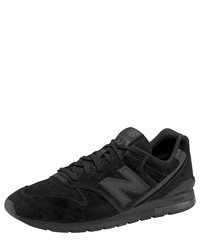 schwarze niedrige Sneakers von New Balance