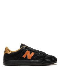 schwarze niedrige Sneakers von New Balance