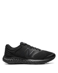 schwarze niedrige Sneakers von New Balance