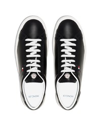 schwarze niedrige Sneakers von Moncler