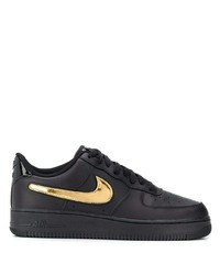 schwarze niedrige Sneakers von Nike