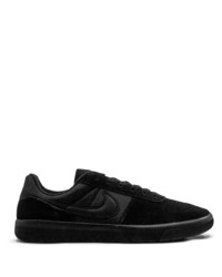 schwarze niedrige Sneakers von Nike