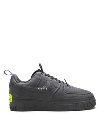 schwarze niedrige Sneakers von Nike