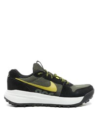 schwarze niedrige Sneakers von Nike