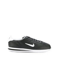 schwarze niedrige Sneakers von Nike