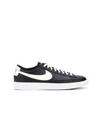 schwarze niedrige Sneakers von Nike