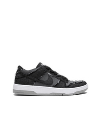 schwarze niedrige Sneakers von Nike