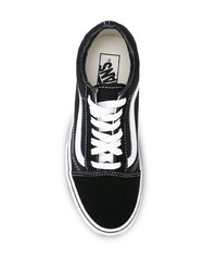 schwarze niedrige Sneakers von Vans