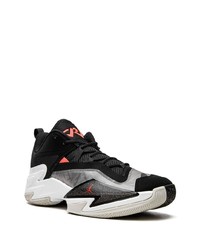 schwarze niedrige Sneakers von Jordan