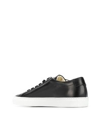 schwarze niedrige Sneakers von Common Projects