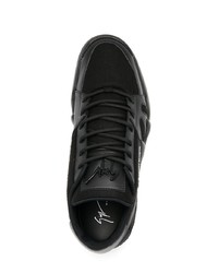 schwarze niedrige Sneakers von Giuseppe Zanotti