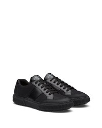 schwarze niedrige Sneakers von Prada