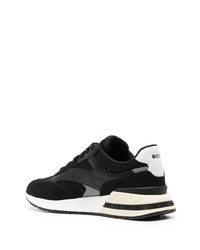 schwarze niedrige Sneakers von BOSS