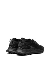 schwarze niedrige Sneakers von Nike