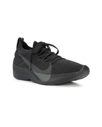 schwarze niedrige Sneakers von Nike