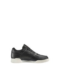 schwarze niedrige Sneakers von Reebok Classic