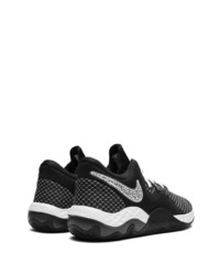 schwarze niedrige Sneakers von Nike