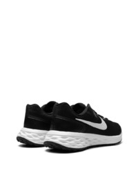 schwarze niedrige Sneakers von Nike