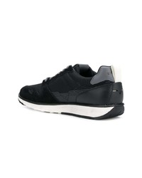 schwarze niedrige Sneakers von Diesel