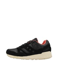 schwarze niedrige Sneakers von Saucony