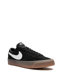 schwarze niedrige Sneakers von Nike