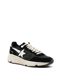 schwarze niedrige Sneakers von Golden Goose