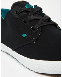 schwarze niedrige Sneakers von Boxfresh