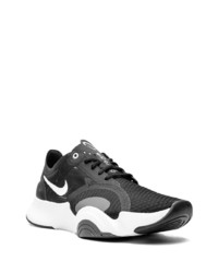 schwarze niedrige Sneakers von Nike