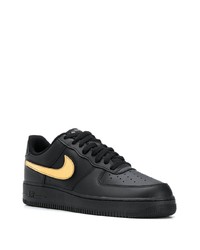 schwarze niedrige Sneakers von Nike