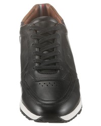 schwarze niedrige Sneakers von Tommy Hilfiger