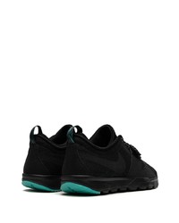 schwarze niedrige Sneakers von Nike