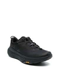 schwarze niedrige Sneakers von Hoka One One